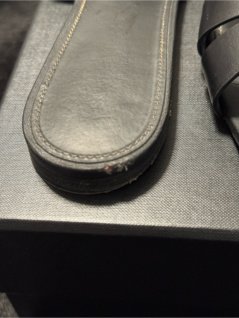 SAINT LAURENT Tribute Sandals - Picture 3 of 7